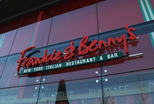 Dads can claim a free draught pint of Budweiser at Frankie & Benny’s restaurants this weekend (Photo: Getty Images)