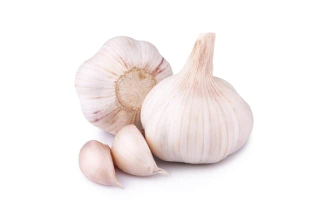 Even garlic can be stored in the freezer for up to 12 months (photo: adobe)