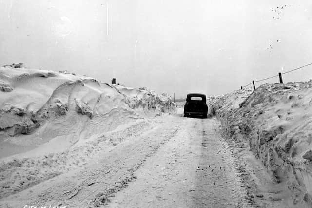 Enjoy these photo memories of Leeds during the winter of 1947. PIC: Leeds Libraries, www.leodis.net
