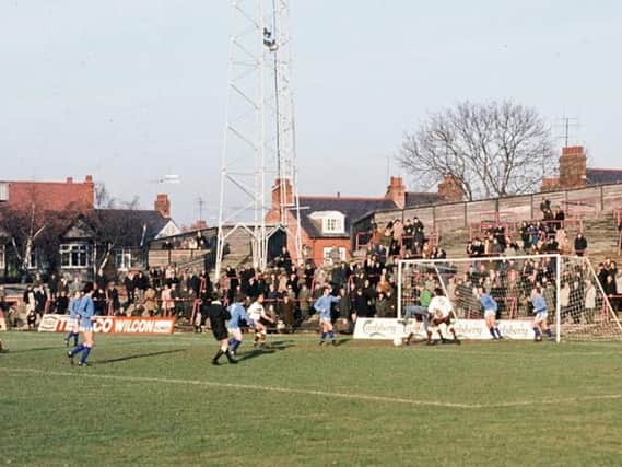 A picture from the 1973 match between Banbury Utd vs Northampton Town