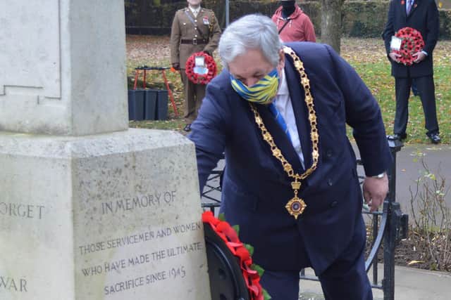 Banbury’s High Steward Sir Tony Baldry represented The Queen and the Lord Lieutenant of Oxfordshire and placed two wreaths at the Banbury Remembrance Sunday ceremony on Sunday November 8