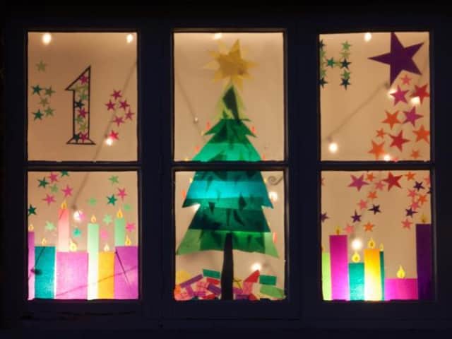 One of the windows in the 2019 Hooky Live Advent Calendar display
