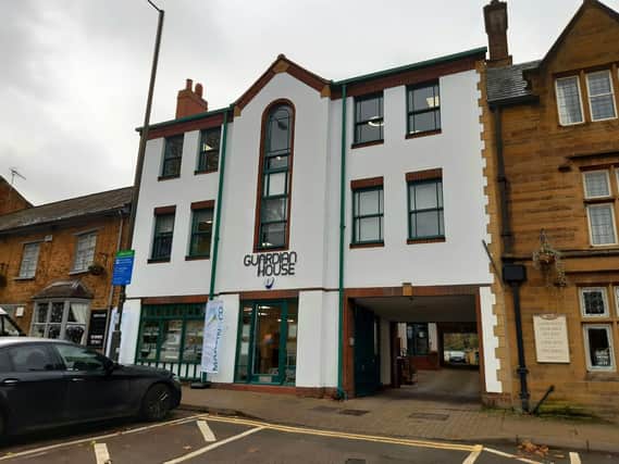 Guardian House in North Bar Street, is the former Banbury Guardian HQ, which underwent a full renovation in September 2019, and is now home to eight, high-spec serviced office spaces.