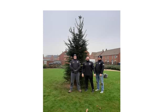 The residents at Longford Park Estate, near to Bodicote,  rallied round to have their first Christmas tree light switch on.