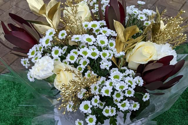 David's Flowers has some wonderful Christmassy bouquets for sale this festive season