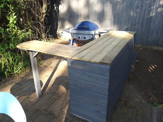 Photo of an outdoor kitchen project as an example of what can be submitted as part of the competition