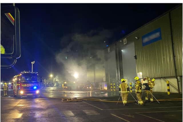 Incident saw up to seven fire engines, 40 fire crews and a control unit in attendance at Banbury industrial estate fire. The fire has now been extinguished and the scene handed over to the site owners. (Image from Oxfordshire Fire & Rescue Facebook post)