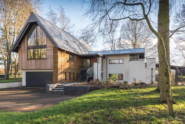 A contemporary new home designed by Shipston-based Hayward Smart Architects ​and built in Sibford Ferris has won Build It Magazine 2021 Award for ‘Best Self Build Home.' (Submitted photo)