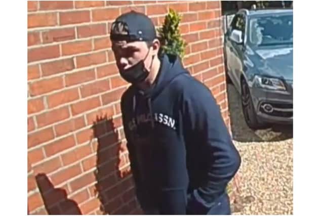 Police release image of man wanted in connection with spate of burglaries across TVP force area, including Cherwell and West Oxfordshire