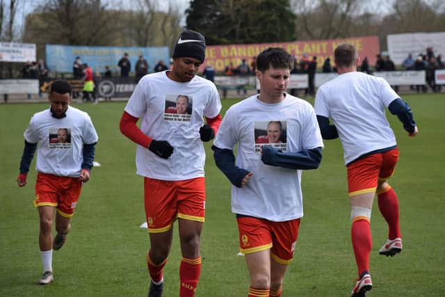 Players paid tribute to dedicated supporter Andrew Steele who died a few days before the game