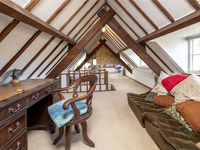 This stunning grade II listed home as come on the market in the village of Helmdon near Brackley (Image from Rightmove)