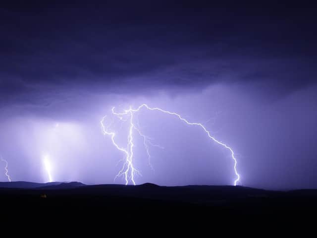 Banburyshire area hit with four-day yellow weather warning for thunderstorms from Wednesday afternoon (file image)