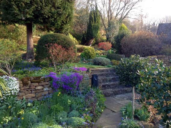 Walkers and nature lovers are being invited to visit a host of gorgeous gardens in the Banbury area this weekend, in aid of Katharine House Hospice.