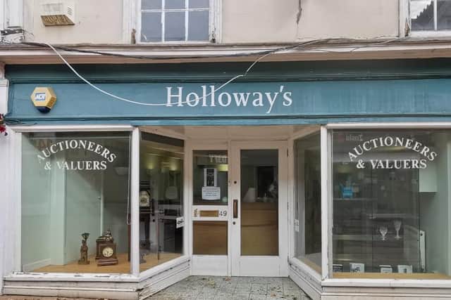 The Hanson Holloway’s Ross saleroom in Banbury, Oxfordshire. (Image from Hanson Holloway’s Ross auction house)