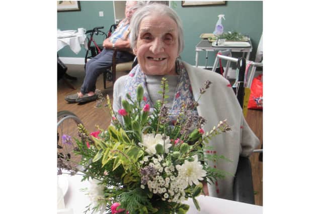 Barchester’s Glebefields care home in Banbury gives residents interactive floristry masterclass (Image from Glebefields care home)