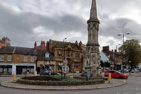 Banbury residents have been invited to decorate the three hobby horses and sun on Banbury Cross roundabout with their art.