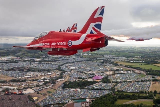 Red Arrows to fly over Banbury and Chipping Norton on Friday afternoon