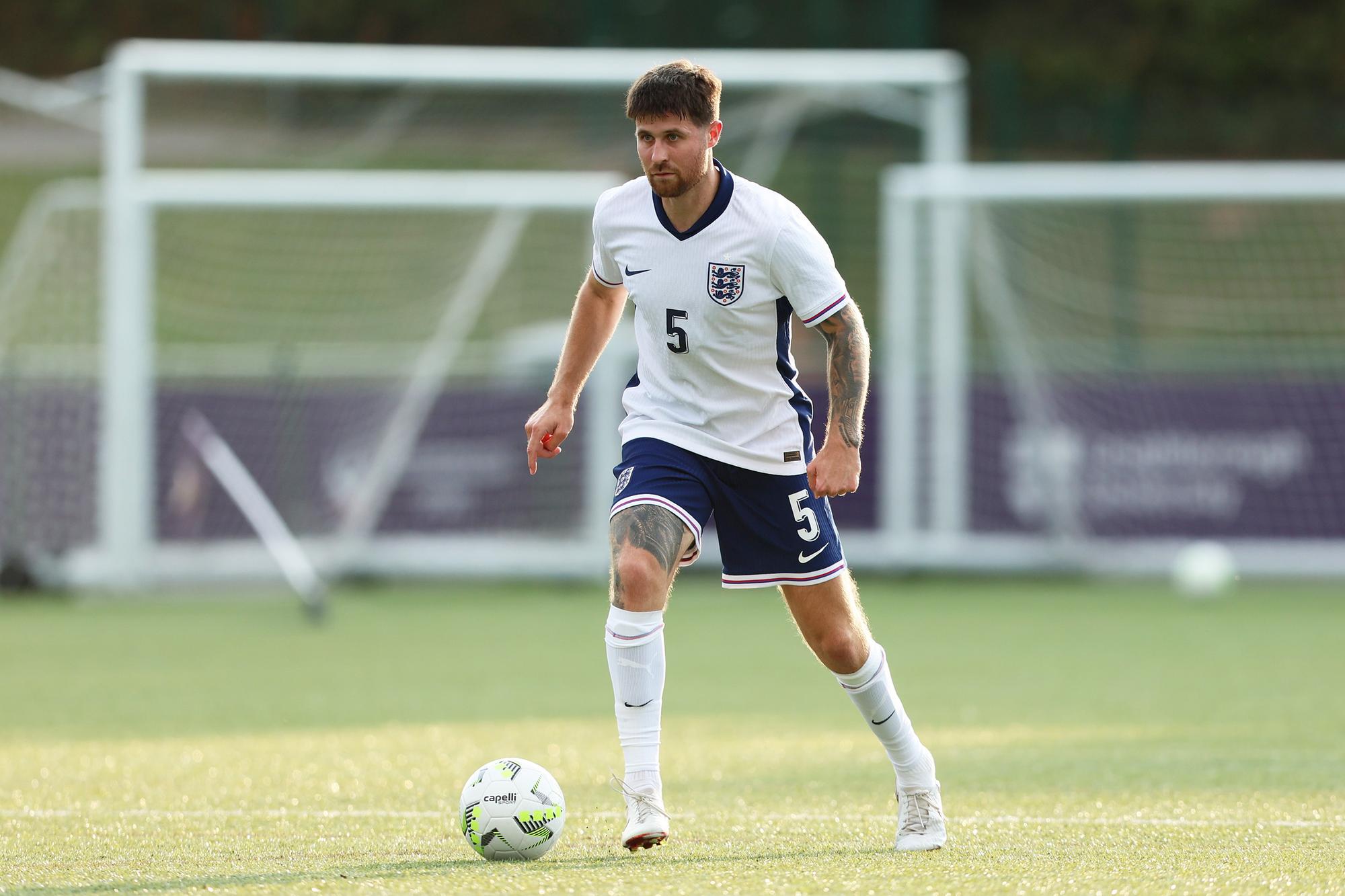 „Eine große Ehre“: Fußballer aus Banbury für die Fußball-Weltmeisterschaft ...