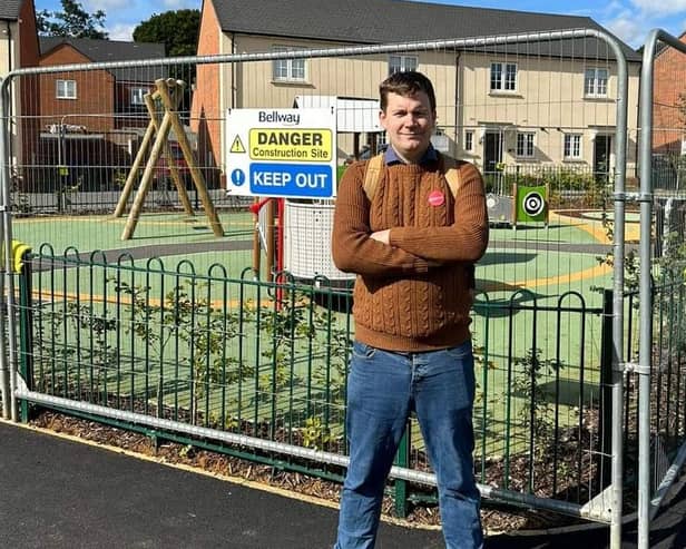 Labour councillor Andrew Crichton blames the council's leadership for the lack of progress in the opening of the park.