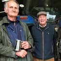 Ernie with his inscribed tankard, Simon Bradshaw of the Banbury Agricultural Association and Chris Loggin of FH Loggin and Sons.