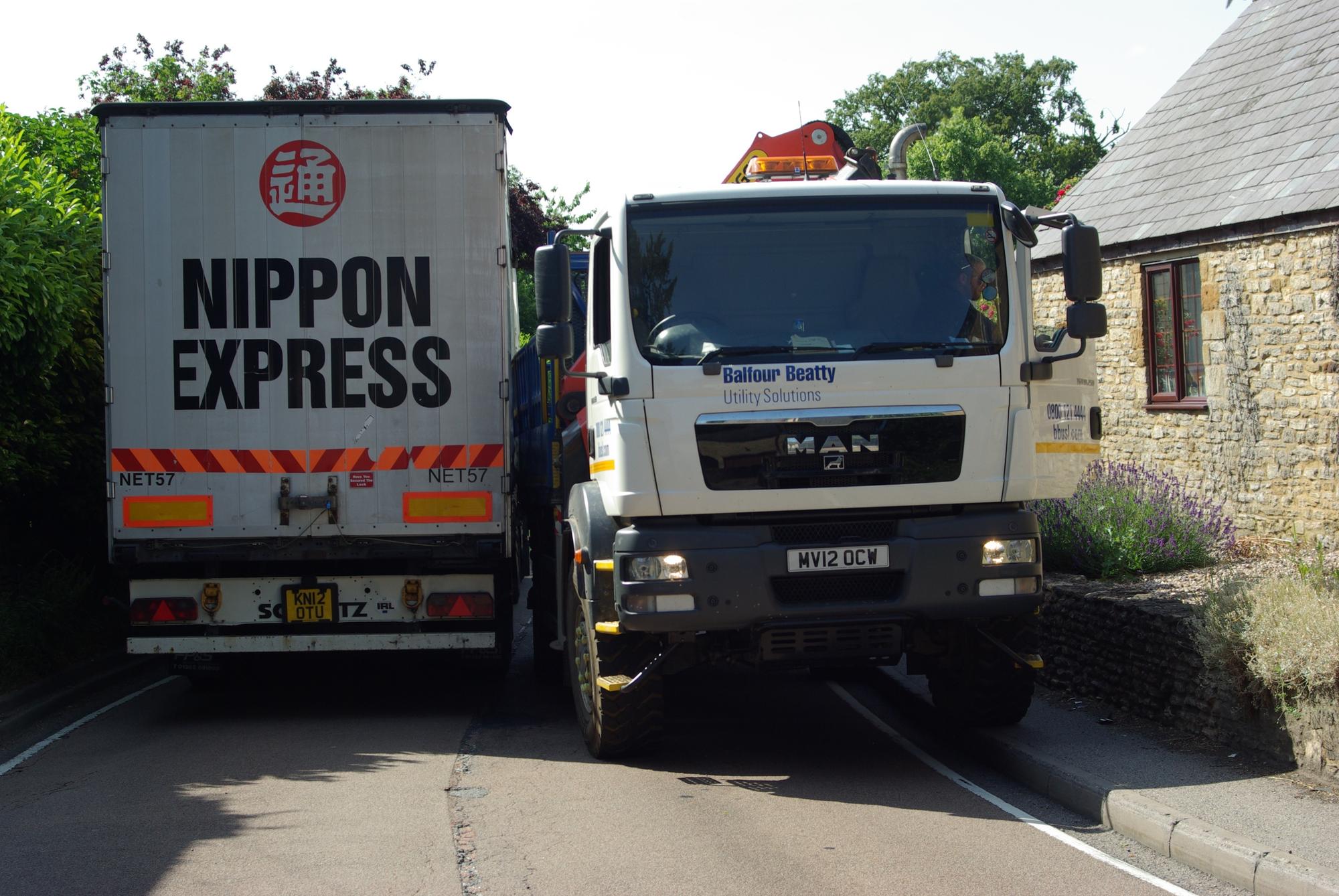 Banburyshire village aghast at prospect of 'super lorries' that may cause mayhem on bottleneck corner - Vimarsana News