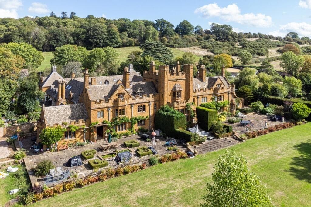 Property Focus: Two-bedroom home inside former 19th-century hunting lodge ...