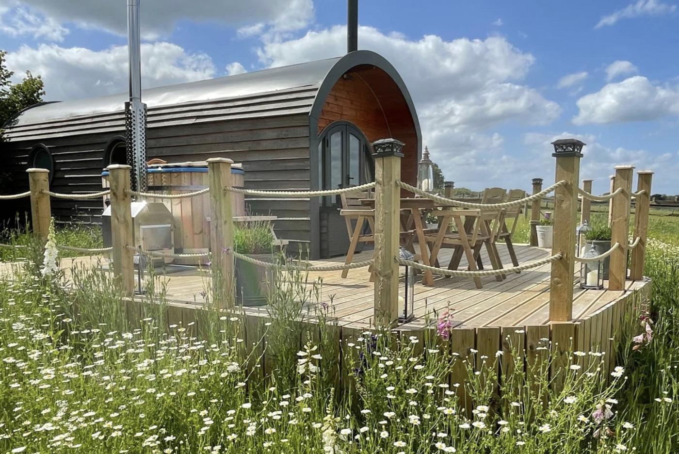 Racing farm near Banbury appeals against refusal of two holiday cabins ...