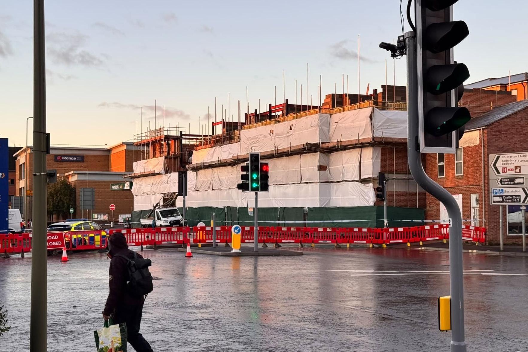Busy Banbury road remains closed a week after scaffolding collapse amid ‘ongoing safety concerns’
