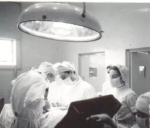 Mr Leitch performs an operation in theatre at the Horton in 1949