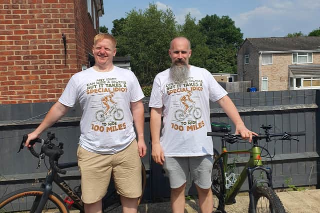 Two Banbury men will cycle 101 miles in September to raise money for the Katharine House Hospice.