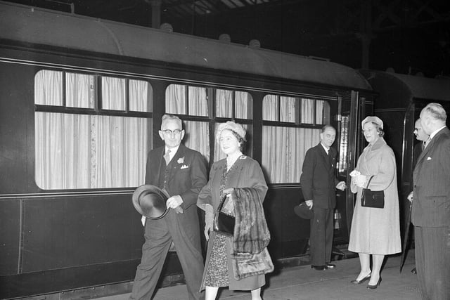 The Queen Mother arrives at Waverley Station in November 1959.