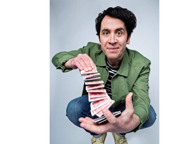 The award-winning comedy magician Pete Firman is bringing his new show to Banbury next month.