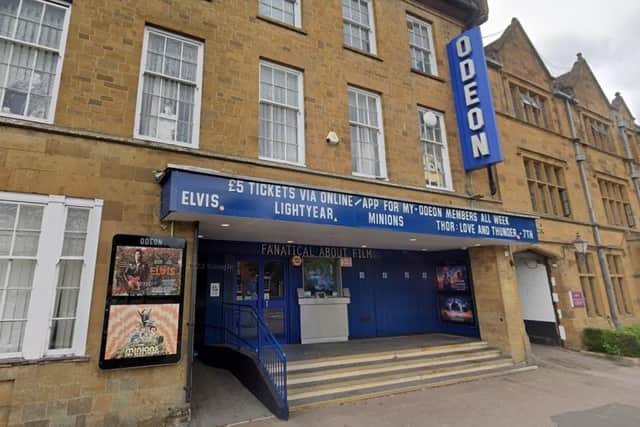 Banbury's longest-serving cinema is set to close its doors to the public next week.