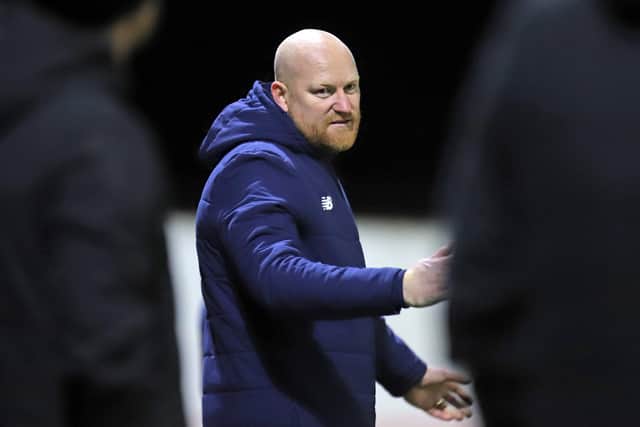 Andy Whing has resigned as manager of Banbury United