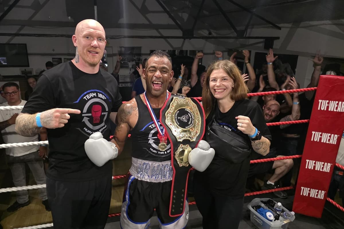 Banbury boxers complete hat-trick of victories and secure Oxford area ...