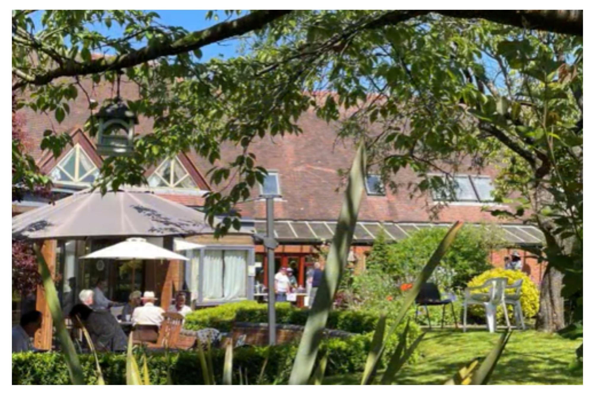 Das Katharine House Hospiz bei Banbury lädt die Öffentlichkeit ein ...