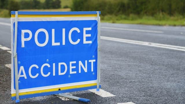 Police warn of an accident on the M40