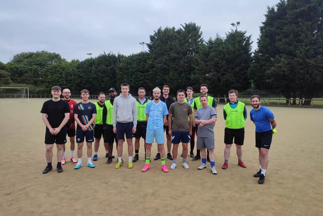 Oxfordshire Kickabout, a long-standing football group in Banbury,  was set up for people who fancy an 'informal kickabout'.