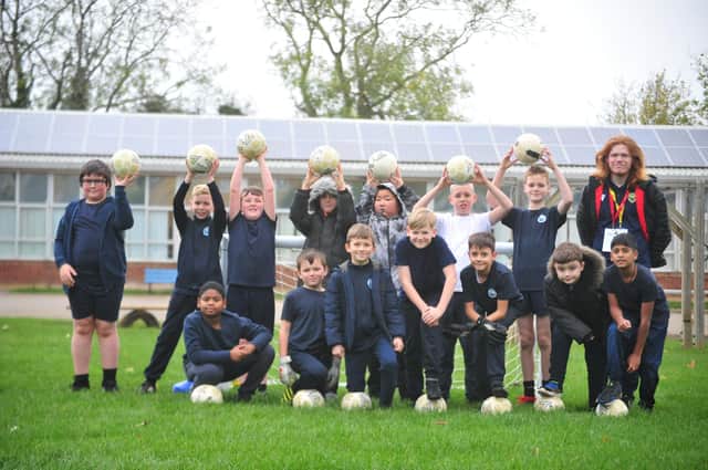 Pupils of Harriers Primary Academy in Banbury have been enjoying tuition from Oxford United, thanks to a charity programme