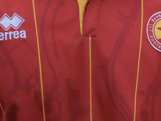 Banbury United have completed the signing of Tolu Iyunikinwu.