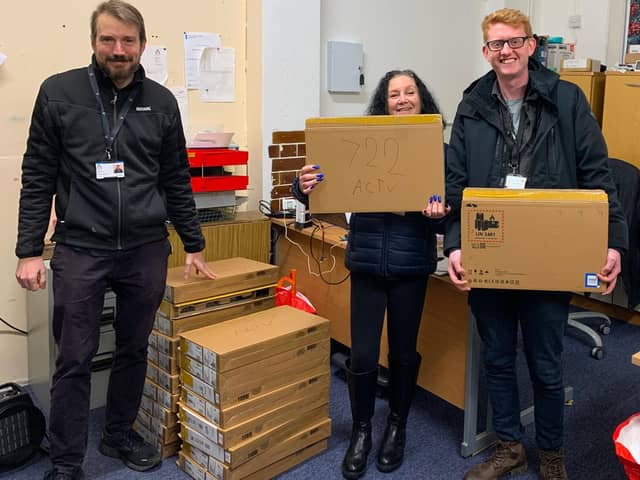 300 laptops were recently given to the Oxford homeless charity Apsire.