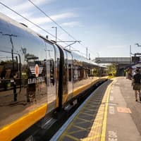 Plans for new rail service linking Banbury to North East and South Coast move forward