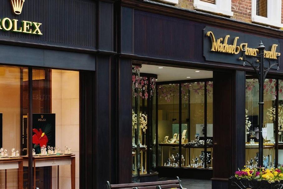 Watches stolen during break-in at Banbury town centre jewellers