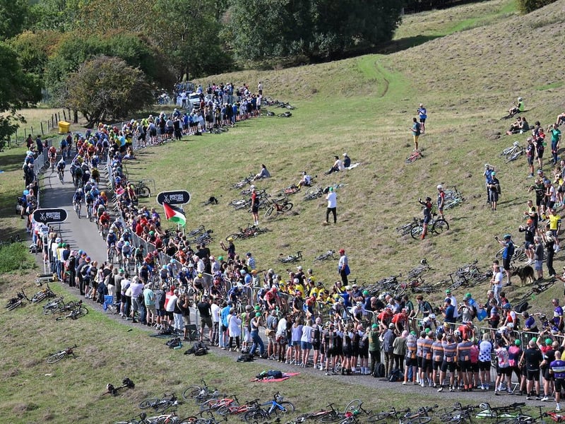 The front group climb through Burton Dassett Country Park