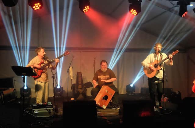 The Kevin O’Regan Band will be performing a mixture of original work and covers at the upcoming Banbury Folk Club.
