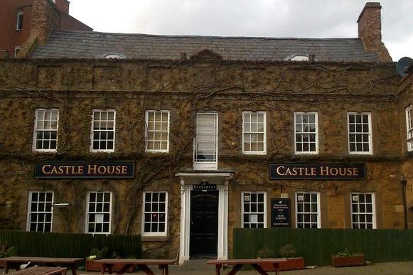The Castle House was situated just off the market place and closed in 2015. The building is now used as a branch of Brava Tapas.