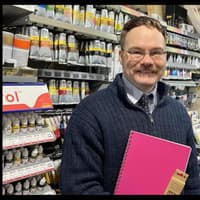 'We hope we have many more years’: Popular Banbury art shop celebrates 16 years in business