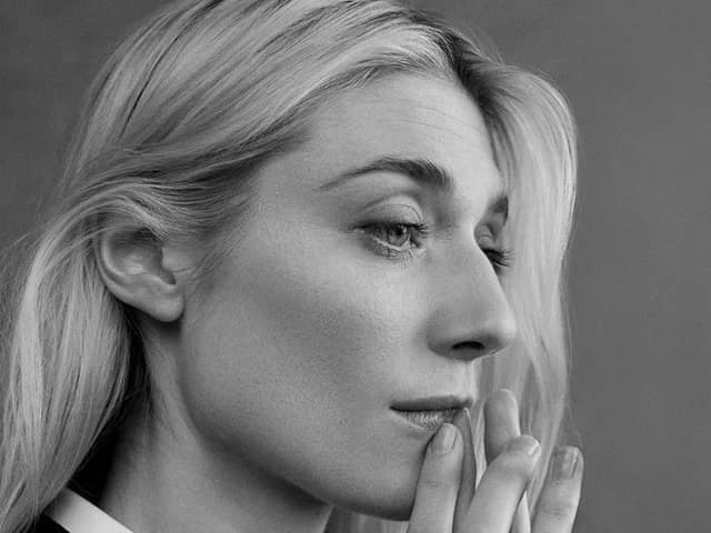 Elizabeth Debicki plays Richard II