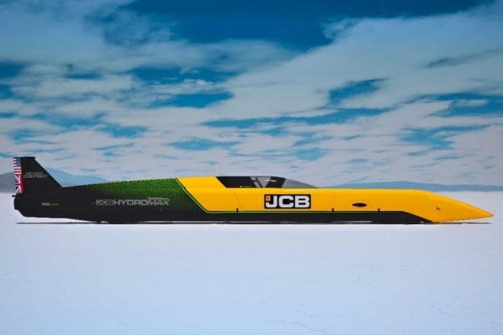 Banbury motorsport firm Prodrive teams up with JCB in bid to break land ...