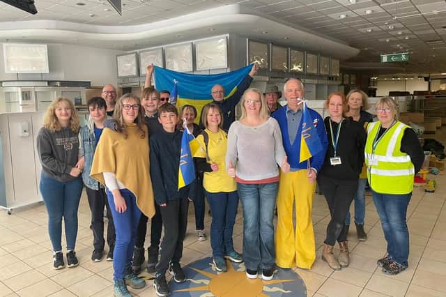 Fourteen Bloxham residents walk to Banbury and back again dressed in blue and yellow raising money for Ukrainian refugees (submitted photo)